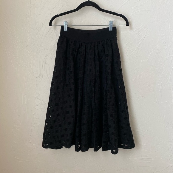 BCBGeneration square lace skirt▪️size XS - Picture 2 of 7